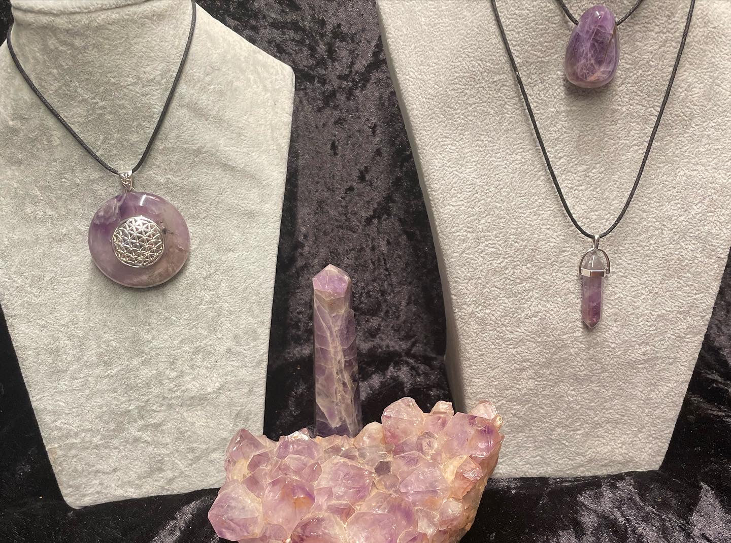 Edelstein Amethyst Anhänger Obelisk