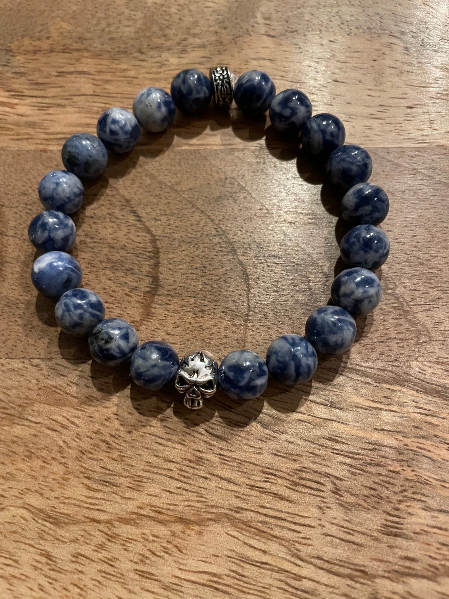 Edelstein Sodalit Armband mit Skull for Men