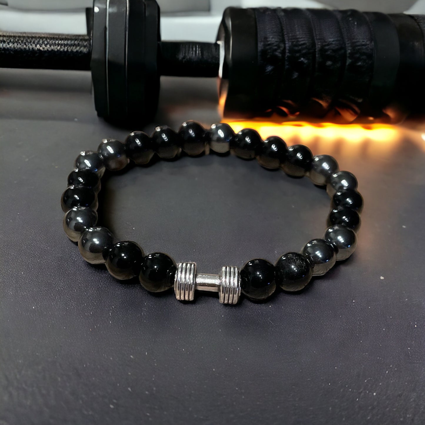 Edelstein Onyx / Hämatit mit Hantel