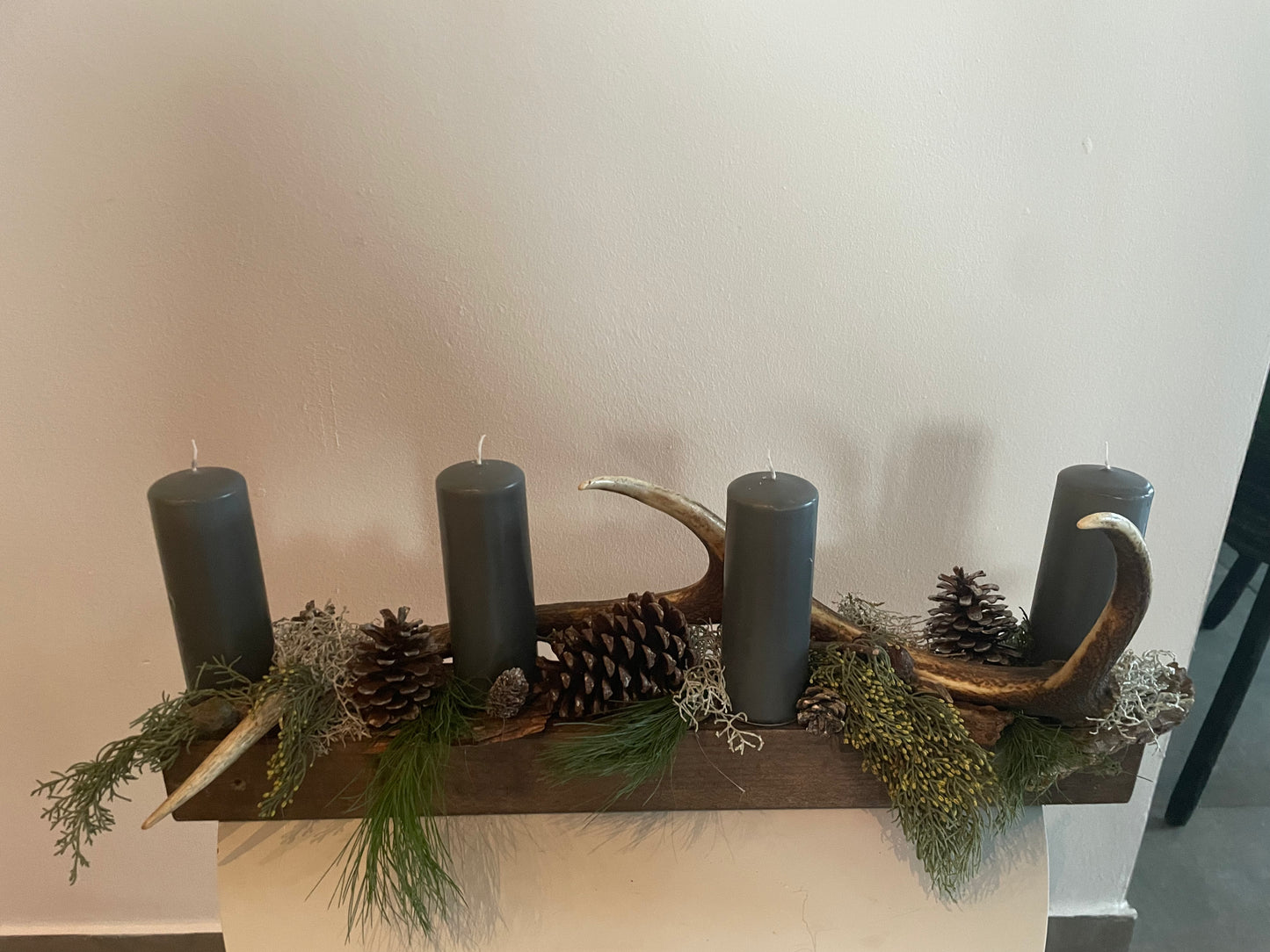 Weihnachten Deko Adventsgesteck mit Hirschgeweih