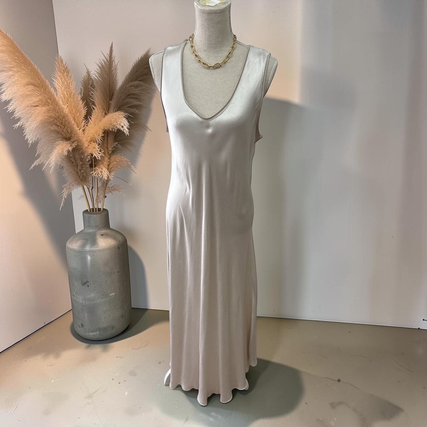 Satin Kleid