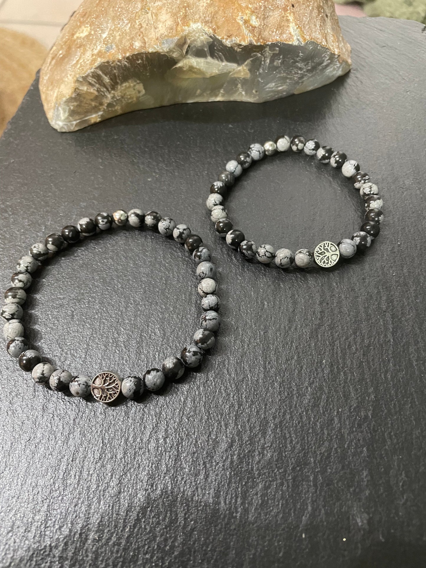 Edelstein Schneeflocken Obsidian Armband mit Baum des Lebens, verschiedene Größen